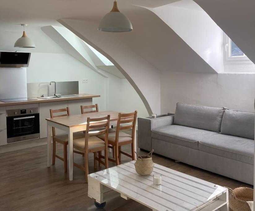 Apartment Au Bord De La Mayenne *